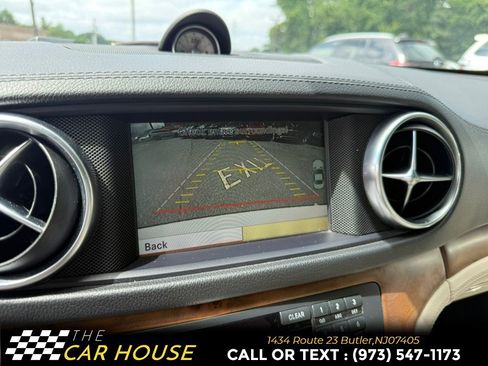 Used 2013 Mercedes-Benz SL 550 image 30
