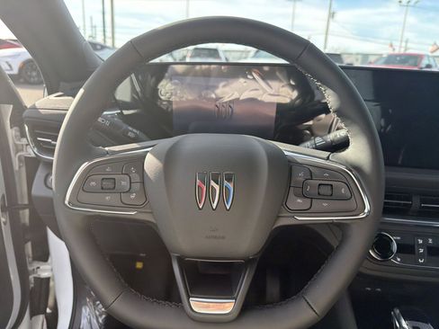 New 2026 Buick Envista Preferred w/ Convenience I Package FWD image 10