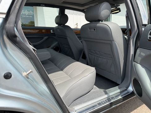 Used 1994 Jaguar XJ6 RWD image 8