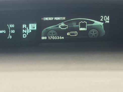 Used 2015 Toyota Prius Three FWD image 21