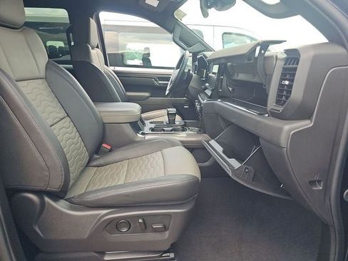 Used 2024 Chevrolet Silverado 1500 ZR2 w/ LPO, Dark Essentials Package AWD/4WD image 9