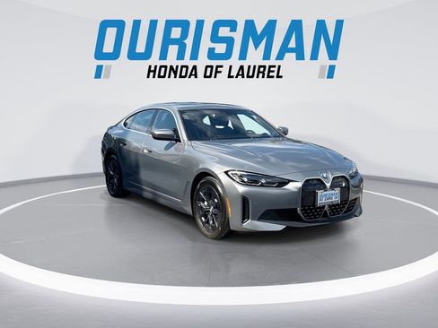 Used 2023 BMW i4 eDrive35 RWD image 2