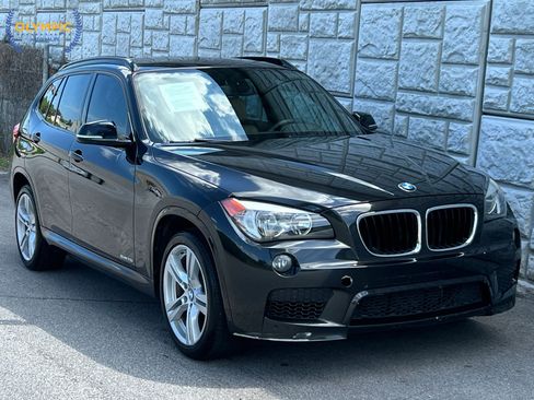Used 2015 BMW X1 sDrive28i RWD image 3