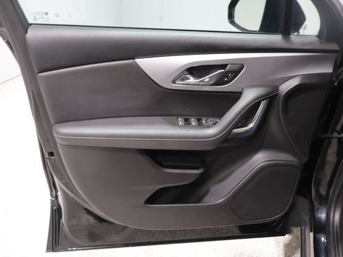 Used 2023 Chevrolet Blazer LT AWD/4WD image 12