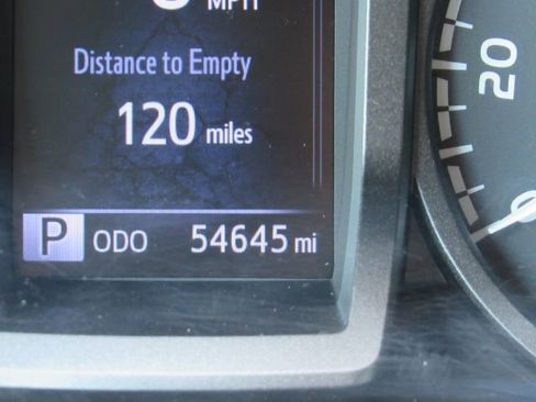 Used 2019 Toyota Tacoma TRD Sport image 38