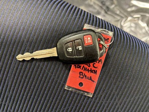 Certified 2017 Toyota Prius C Two image 29