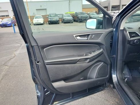 Certified 2024 Ford Edge SEL w/ Convenience Package AWD/4WD image 9