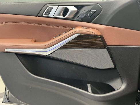 Certified 2024 BMW X5 xDrive40i w/ Executive Package image 21