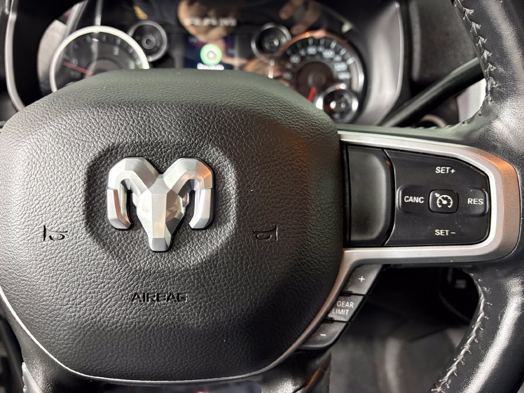 Used 2023 RAM 3500 Big Horn w/ Night Edition AWD/4WD image 22