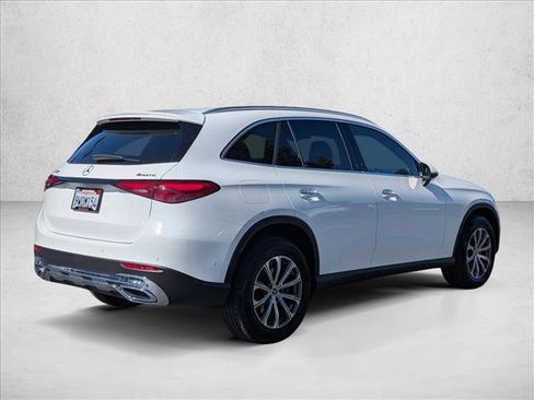 Certified 2026 Mercedes-Benz GLC 300 4MATIC image 2