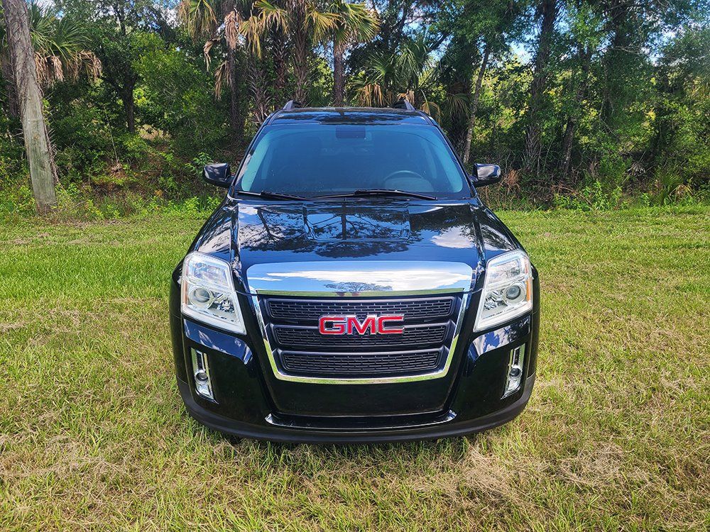 Used 2015 GMC Terrain SLT FWD image 2