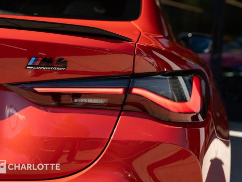 Used 2022 BMW M4 xDrive Competition w/ Executive Package image 16