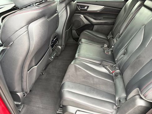 Used 2022 Acura MDX A-Spec image 11