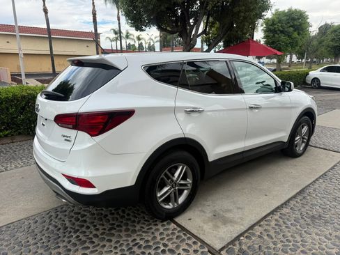 Used 2018 Hyundai Santa Fe Sport AWD/4WD image 5