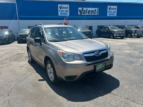 Used 2016 Subaru Forester 2.5i w/ Alloy Wheel Package AWD/4WD image 5