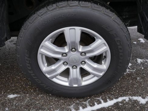 Used 2019 Ford Ranger XL w/ Equipment Group 101A Mid image 31