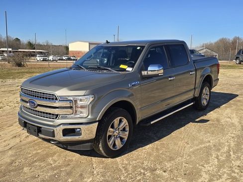 Used 2019 Ford F150 Lariat w/ Equipment Group 502A Luxury image 2