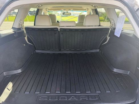 Used 2014 Subaru Outback 2.5i Limited w/ Moonroof Package AWD/4WD image 23