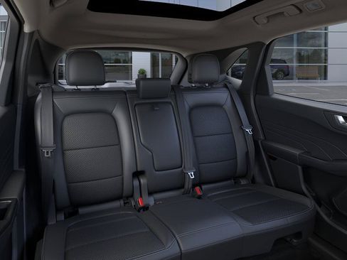 New 2025 Ford Escape SE image 11