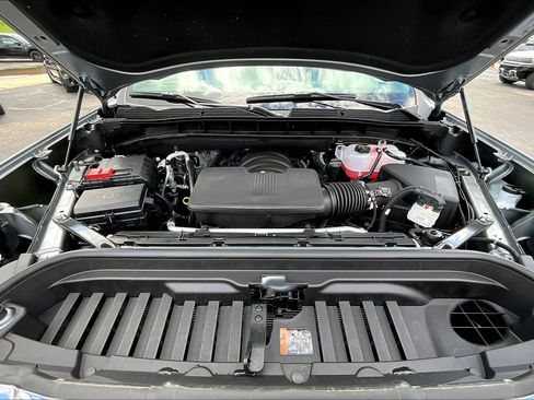 New 2025 GMC Sierra 1500 SLT w/ SLT Premium Package image 11