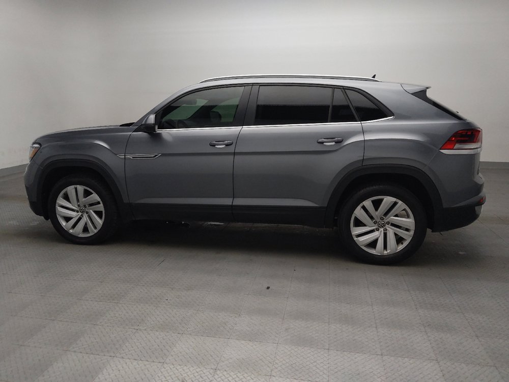 Used 2022 Volkswagen Atlas Cross Sport SE FWD image 3