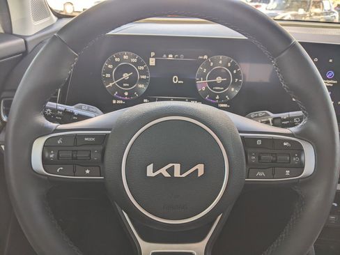 Certified 2024 Kia Sportage SX image 24