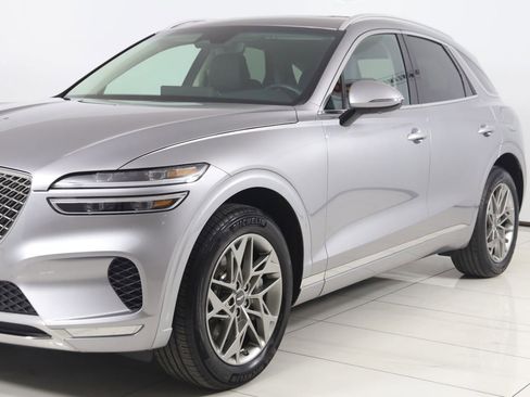 Used 2023 Genesis GV70 2.5T w/ Select Package AWD/4WD image 57