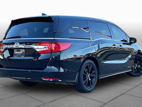 Used 2018 Honda Odyssey Elite image 11