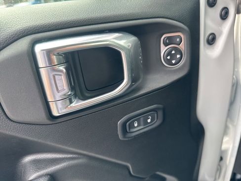 Used 2025 Jeep Wrangler Unlimited Sport S 4xe image 18