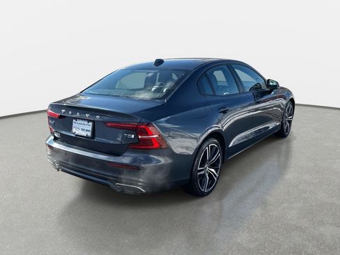 Used 2021 Volvo S60 T5 R-Design w/ Advanced Package image 5