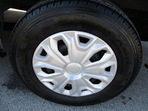 Used 2022 Ford Transit 350 XLT image 27