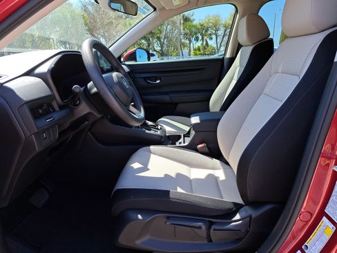 Used 2024 Honda CR-V LX image 19