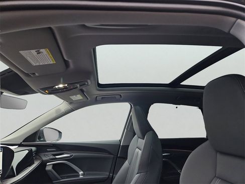 New 2025 Audi Q5 Premium Plus image 8