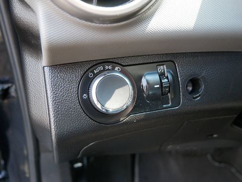 Used 2013 Chevrolet Sonic LT FWD image 15