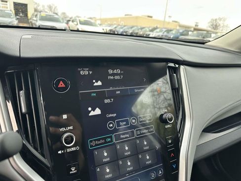 Certified 2025 Subaru Outback Premium image 22