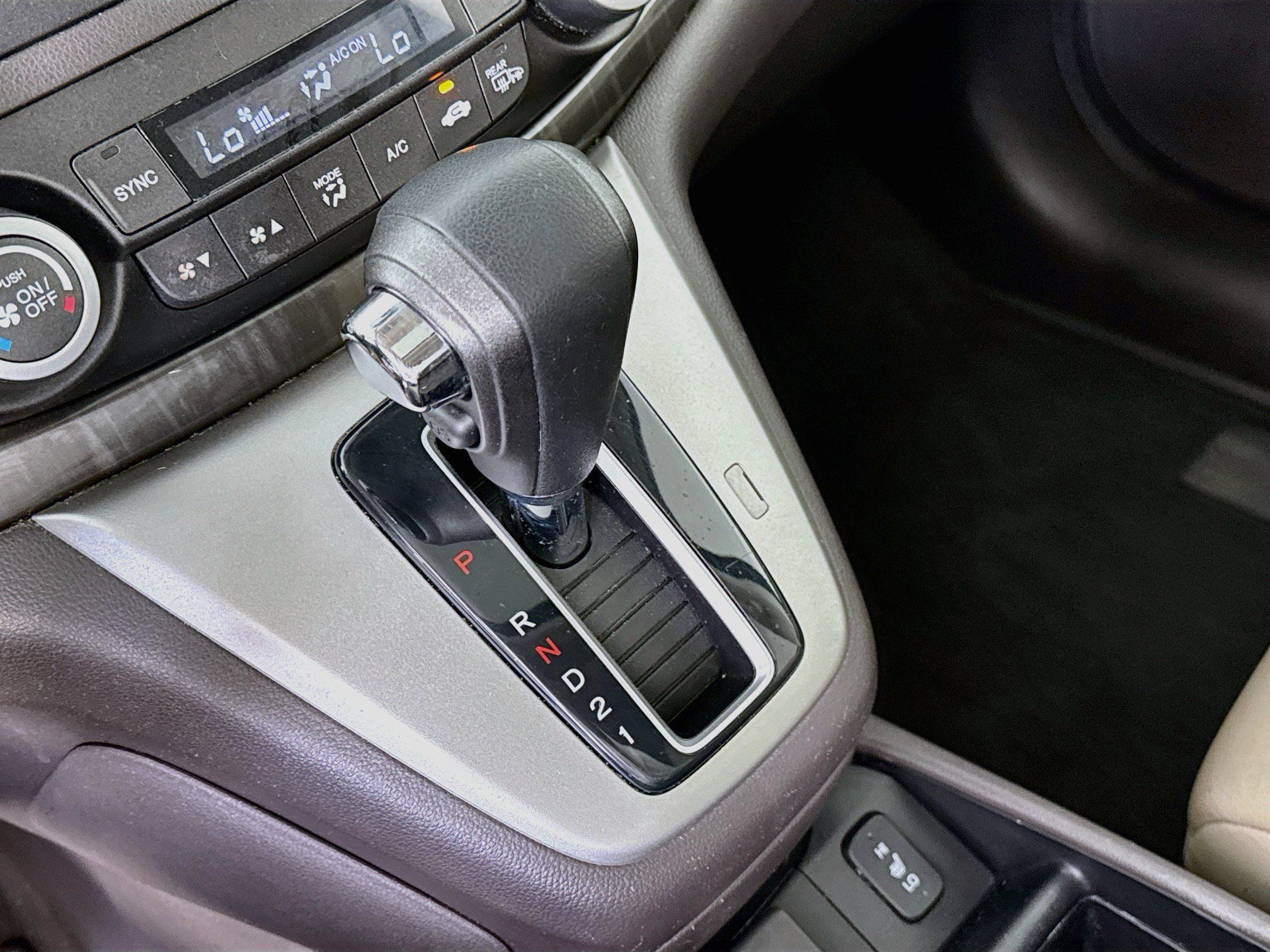 Used 2014 Honda CR-V EX-L image 16