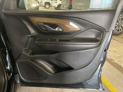 Used 2021 GMC Terrain SLE w/ LPO, Floor Liner Package image 18