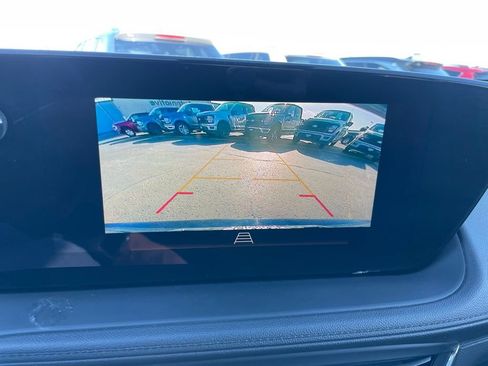 Used 2024 Buick Encore GX Sport Touring image 16