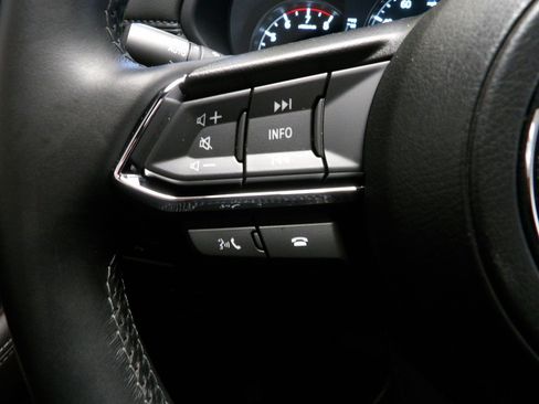 Certified 2025 MAZDA CX-5 Signature image 29