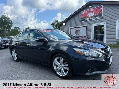 Used 2017 Nissan Altima 3.5 SL FWD image 1