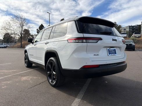 Used 2023 Jeep Grand Cherokee L Altitude image 5