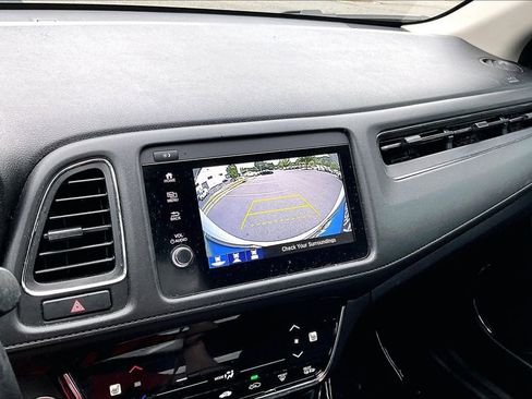 Used 2019 Honda HR-V Touring image 13
