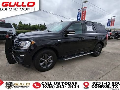 Used 2019 Ford Expedition XLT w/ Equipment Group 202A AWD/4WD image 4