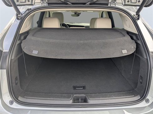 Used 2023 Buick Envision Avenir image 12