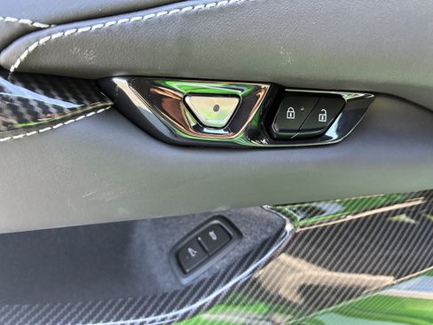 Used 2026 Chevrolet Corvette Stingray Premium Cpe w/ Z51 Performance Package image 19