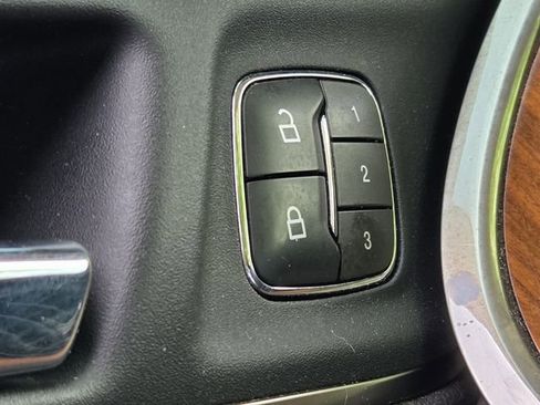 Used 2019 Lincoln MKC Select w/ Select Plus Package image 32