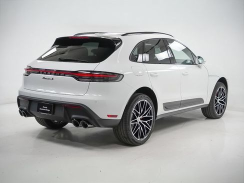 Certified 2026 Porsche Macan S AWD/4WD image 8