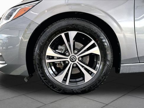 Used 2023 Nissan Sentra SV FWD image 11