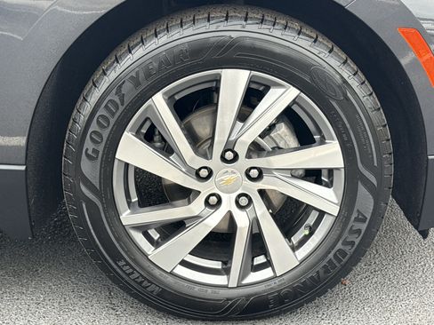Used 2022 Chevrolet Equinox Premier FWD image 13