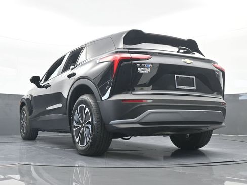 Used 2025 Chevrolet Blazer EV LT image 65